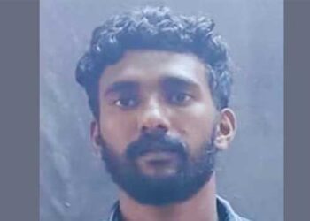 2024 ൽ അച്ഛനെ മർദ്ദിച്ച് കൊലപ്പെടുത്തി ജയിലിലായി, ജാമ്യത്തിലിറങ്ങിയ പ്രതി മകനെ വാഹനമിടിച്ച് കൊലപ്പെടുത്താൻ ശ്രമം- അറസ്റ്റിൽ, ആക്രമണം കുട്ടി സ്കൂൾ വിട്ട് വരുന്നതിനിടെ