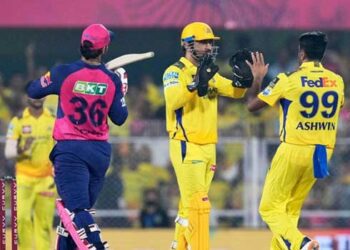 ‘എന്റെ പൊന്നുകുഞ്ഞേ, കേറിയടിക്കുമ്പോൾ വിക്കറ്റിനു പിറകിൽ നിൽക്കുന്ന രാവണനെ ഒന്നു ശ്രേദ്ധിക്കേണ്ടേ’… ഐപിഎല്ലിലെ മൂന്നാം മിന്നൽ സ്റ്റംപിങ്ങുമായി ധോണി, ഇത്തവണ ഇര സെഞ്ചുറിയിലേക്കു കുതിച്ചുകൊണ്ടിരുന്ന നിതീഷ് റാണ- വീഡിയോ