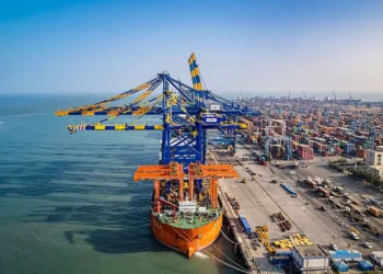 മയക്കുമരുന്ന്  കടത്തിന്റെ പ്രവേശന കാവടമായി പ്രധാനമന്ത്രിയുടെ സ്വന്തം ഗുജറാത്ത്,  മുന്ദ്ര  തുറമുഖം വഴി കടത്തുന്നത് കോടികള്‍ വിലയുള്ള മയക്കുമരുന്നുകള്‍,  മൗനം പാലിച്ച് കേന്ദ്രം