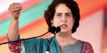 കേരളത്തിലെ പഞ്ചായത്തുകളുടെ പ്രവർത്തനങ്ങൾ രാജ്യത്തിനു മാതൃക, ഗാന്ധിജിയുടെ സ്വപ്നങ്ങളാണ് എന്റെ പിതാവ് പഞ്ചായത്ത്രാജിലൂടെ നടപ്പാക്കിയത്, ഒരു അമ്മ എന്ന നിലയിലും രക്തസാക്ഷിയുടെ മകളെന്ന നിലയിലും ആ അമ്മയുടെ വേദനകൾ മനസിലാക്കുന്നു- പ്രിയങ്ക ഗാന്ധി