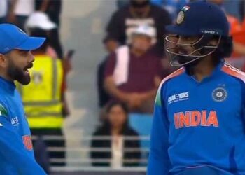 അന്ന് ക്യാച്ച് കൈവിട്ടത് നായകൻ, ഇന്ന് വിക്കറ്റ് കീപ്പർ…!!! ഒന്നും മിണ്ടാനാകാതെ അസ്വസ്ഥനായി രോഹിത്..!! എടുത്തിട്ടലക്കി കോലി… രണ്ടിലും നഷ്ടം അക്ഷർ പട്ടേലിനുതന്നെ…