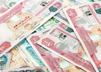 അക്കൗണ്ടിലേക്ക് മാറിവന്ന 80,000 ദിര്ഹം ധൂർത്തടിച്ച യുവാവിന് എട്ടിന്റെ പണി, ഉടമസ്ഥന് നഷ്ടപരിഹാരം ഉൾപ്പെടെ 85 ,000 ദിർഹം തിരിച്ചു നല്കാൻ യുഎഇ കോടതി ഉത്തരവിട്ടു