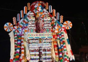 വ്രതം അനുഷ്ഠിച്ച ശേഷം വിളക്കുകെട്ട്..!! ആറ്റുകാല്‍ ക്ഷേത്രത്തില പ്രധാന വഴിപാട്…