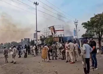 ബംഗാളിൽ  വഖഫ് ഭേദഗതി നിയമത്തിനെതിരായ  പ്രതിഷേധത്തിനിടെ മൂന്ന് പേർ കൊല്ലപ്പെട്ടു, 138 പേർ അറസ്റ്റിൽ