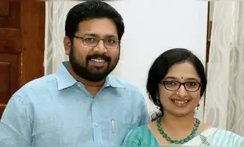 കർണന് പോലും അസൂയ തോന്നും കെ.കെ.ആർ കവചം: ദിവ്യ  എസ്. അയ്യരുടെ അഭിനന്ദനം സദ്ദുദേശ്യപരമെങ്കിലും വീഴ്ച സംഭവിച്ചു, സർക്കാർ ഉദ്യോഗസ്ഥർക്ക്  ചട്ടക്കൂടുകളുണ്ട്, വിവാദത്തിൽ പ്രതികരിച്ച്  കെ.എസ്. ശബരീനാഥൻ