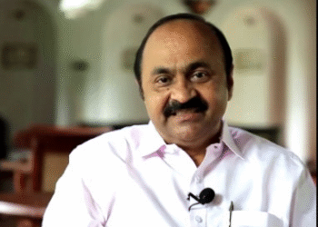 സംസ്ഥാനം കടുത്ത സാമ്പത്തിക പ്രതിസന്ധിയിൽ,  വാർഷികം ആഘോഷിക്കാൻ സർക്കാരിന് ധാർമിക അവകാശമില്ല, നാലാം വാർഷികാഘോഷങ്ങൾ യുഡിഫ് ബഹിഷ്കരിക്കുമെന്ന് വി ഡി സതീശൻ