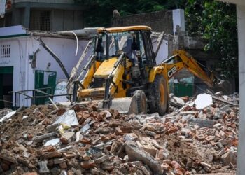 നാഗ്‌പൂർ സംഘർഷം: ഫഹിം ഖാന്റെ  വീട് പൊളിച്ച  നടപടിയിൽ മാപ്പപേക്ഷിച്ച് അധികൃതർ