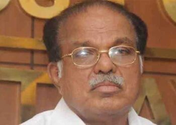 വിമർശിക്കുന്നവർക്കെതിരെ പറയുന്നത് ദിവ്യയുടെ ധാർഷ്‌ട്യം!! അറിവുണ്ട്, പക്ഷെ തിരിച്ചറിവില്ല, ദിവ്യയ്‌ക്ക് സൈക്കോ ഫാൻസിയാണ്, വലതുപക്ഷത്ത് അവരുടെ ഭർത്താവ് ഉൾപ്പെടെയുണ്ട്, അവരാരും നല്ലവരല്ലേ?- പിജെ കുര്യൻ