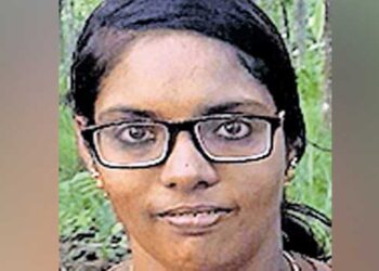 ‘മക്കൾ രണ്ടുപേരേയും നോക്കിയേക്കണം അമ്മേ…, ഞാൻ പോകുന്നു’!! പൂർണ ​ഗർഭിണിയായിരുന്ന യുവതി ഭർതൃഗൃഹത്തിൽ ആത്മഹത്യ ചെയ്തു, ഞായറാഴ്ച ഭർത്താവുമായി വഴക്കിട്ടു, വിവാഹസമയത്ത് 15 പവനും 2 ലക്ഷവും കൊടുത്തു, ഒന്നും ബാക്കിയില്ല- യുവതിയുടെ കുടുംബം