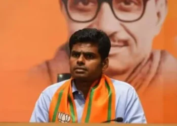 തമിഴ്‌നാട് ബിജെപി സംസ്ഥാന അധ്യക്ഷ സ്ഥാനത്ത് നിന്നും  കെ.അണ്ണാമലൈയെ നീക്കാൻ കേന്ദ്ര നേതൃത്വം: എംഎൽഎ   നൈനാര്‍ നാഗേന്ദ്രൻ പുതിയ അധ്യക്ഷനായേക്കും, തീരുമാനം  എഐഎഡിഎംകെ – ബിജെപി സഖ്യചർച്ചയ്ക്കു പിന്നാലെ