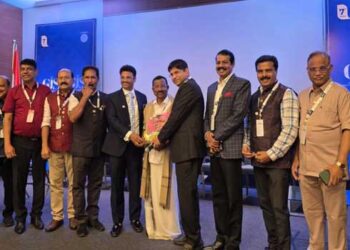 കെ സുരേന്ദ്രനെ ഓൾ ഇന്ത്യ ജം ആൻഡ് ജ്വല്ലറി ഡൊമസ്റ്റിക് കൗൺസിൽ (ജിജെസി) ആദരിച്ചു