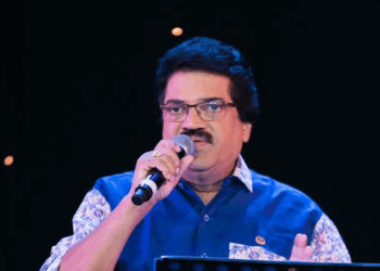 കായലിലേക്ക് മാലിന്യം തള്ളുന്നതിന്റെ വിഡിയോ വൈറലായി, എംജി ശ്രീകുമാറിന് കാൽ ലക്ഷം രൂപ പിഴ