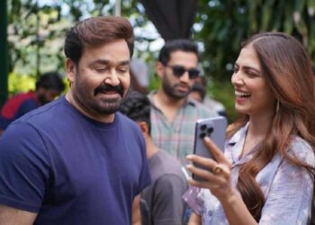 പ്രായത്തിന് ചേരാത്ത വേഷങ്ങളാണോ മോഹന്‍ലാല്‍ ചെയ്യുന്നത്’? മാളവിക മോഹന്‍ പറഞ്ഞത് എന്താണ്