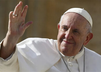 ഇന്നലെ ഈസ്റ്റർ ദിനത്തിൽ വിശ്വാസികൾക്ക് മുമ്പിലെത്തി… ഇന്ന് വിട പറഞ്ഞു.., ഫ്രാൻസിസ് മാർ‌പാപ്പ കാലം ചെയ്തു… ഓർമ്മയായത് ഗാസയിൽ ഉടൻ തന്നെ വെടിനിർത്തൽ പ്രഖ്യാപിക്കണമെന്ന് ആവശ്യപ്പെട്ട ശേഷം…