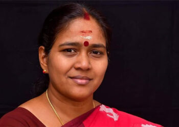 അത് ബോംബല്ല.., ഈസ്റ്ററിന് ബാക്കിവന്ന പടക്കം..!!! രാത്രി മുഴുവൻ നഗരം അരിച്ചുപെറുക്കി പൊലീസ്…!!! ശോഭാ സുരേന്ദ്രൻ്റെ വീടിനു മുന്നിൽ പടക്കം പൊട്ടിച്ചതിൻ്റെ കഥ വെളിപ്പെടുത്തി യുവാക്കൾ…!!