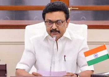 ​ഗവർണർ ‘അട’വെച്ചിരുന്ന ഫയലുകൾ വിരിയിച്ച് തമിഴ്നാട് സർക്കാർ, നിയമമാക്കിയത് ഒന്നും രണ്ടുമല്ല 10 ബില്ലുകൾ