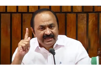 ആദ്യം ഡയലോഗ് മര്യാദയ്ക്ക് പറയാൻ പഠിക്ക്… കഷ്ടപെട്ട് ഡയലോഗ് പഠിപ്പിച്ച പിആർ ഏജൻസി പൊട്ടികരഞ്ഞു കാണും, ഇനി രാജീവ്‌ ചന്ദ്രശേഖർ മുണ്ട് അഴിച്ച് തലയിൽ കെട്ടിയാലും കുഴപ്പമില്ലെന്ന് വി ഡി സതീശൻ