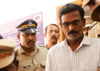 കളമശ്ശേരി സ്ഫോടനം : മാർട്ടിനെതിരെ  സാക്ഷി പറഞ്ഞാൽ കൊന്നുകളയും… യഹോവ  സമ്മേളനങ്ങളിലും കേന്ദ്രങ്ങളിലും  ബോംബ് വയ്ക്കും, വിചാരണ തുടങ്ങാനിരിക്കെ  സാക്ഷികൾക്ക് ഭീഷണി ഫോൺ കാൾ