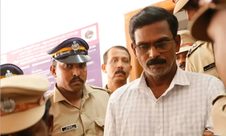 കളമശ്ശേരി സ്ഫോടനം : മാർട്ടിനെതിരെ  സാക്ഷി പറഞ്ഞാൽ കൊന്നുകളയും… യഹോവ  സമ്മേളനങ്ങളിലും കേന്ദ്രങ്ങളിലും  ബോംബ് വയ്ക്കും, വിചാരണ തുടങ്ങാനിരിക്കെ  സാക്ഷികൾക്ക് ഭീഷണി ഫോൺ കാൾ