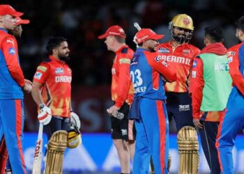 വിദേശികൾ പോയെങ്കിൽ സ്വദേശികൾ വരട്ടേ!! ഐപിഎല്ലിൽ വിദേശ താരങ്ങൾക്ക് പകരം പുതിയ താരങ്ങളെ ‘സൈൻ’ ചെയ്യാൻ അനുമതി, പക്ഷെ…