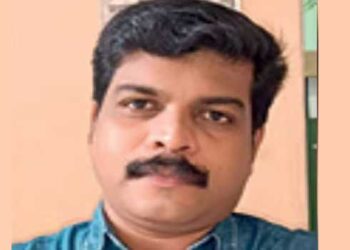 ഭാര്യ പിണങ്ങിപ്പോയതിനു കാരണം അച്ഛൻ, മാപ്പ് പറഞ്ഞ് കൂട്ടിക്കൊണ്ടു വരാൻ ആവശ്യപ്പെട്ടിട്ടും തയാറായില്ല, പിതാവിനെ ഫ്രൈയിങ് പാൻകൊണ്ട് തലയ്ക്കടിച്ചു, നിലത്തിട്ടു ചവിട്ടി വാരിയെല്ല് ഒടിച്ചു കൊലപ്പെടുത്തി, മകന് ജീവപര്യന്തം തടവ്