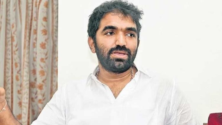 സിപിഎം  ഒന്നും ചെയ്യാതെ  വിഴിഞ്ഞത്തിന്റെ ക്രെഡിറ്റ് അടിച്ചെടുക്കാൻ ശ്രമിക്കുകയാണ്,  ഉമ്മൻചാണ്ടിയുടെ ഓര്മകളെ പോലും സംസ്ഥാന സർക്കാർ  ഭയപ്പെടുന്നു-  ചാണ്ടി ഉമ്മൻ