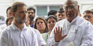 ട്രംപിന്റെ വെടിനിർത്തൽ പ്രസ്താവന കള്ളമോ? ഇന്ത്യ ഷിംല കരാറിൽനിന്ന് പിൻവാങ്ങിയിട്ടുണ്ടോ?, മൂന്നാം കക്ഷിക്ക് ഇടപെടാനുള്ള വാതിൽ ഇന്ത്യ തുറന്നിട്ടോ?, മുന്നോട്ടുള്ള കൂട്ടായ യാത്രയ്ക്ക് പാർലമെന്റ് സമ്മേളനം അത്യാവശ്യം- പ്രതിപക്ഷം