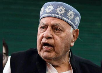 ഇന്ത്യയുമായുള്ള സൗഹൃദമാണ് പാക് ജനത ആഗ്രഹിക്കുന്നത്… ജനകീയ സര്‍ക്കാര്‍ നിലവില്‍ വന്നാൽ മാത്രമേ പാകിസ്താനില്‍ സമാധാനം പുലരുകയുള്ളൂവെന്ന് – ഫാറൂഖ് അബ്ദുള്ള