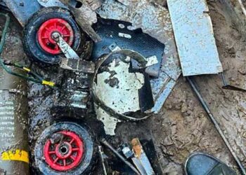 ‘ഇന്ത്യ ആ​ഗ്രഹിച്ച ലക്ഷ്യങ്ങൾ നേടി, ഇനിയും എന്തെങ്കിലും തരത്തിലുള്ള അതിസാഹസികതയ്ക്ക് ശ്രമിച്ചാൽ കനത്ത വില നൽകേണ്ടിവരും’: രാജീവ് ഘായ്, ഓപ്പറേഷൻ സിന്ദൂറിലൂടെ ഇന്ത്യ തകർത്തത് പി‌എ‌എഫ് അടിസ്ഥാന സൗകര്യങ്ങളുടെ 20%, സ്ക്വാഡ്രൺ ലീഡർ ഉൾപ്പെടെ അൻപതോളം പാക് സൈനികർ, സൈനിക താവളങ്ങൾ