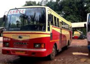 കെഎസ്ആര്‍ടിസി ജീവനക്കാർ  മദ്യപിച്ചിട്ടുണ്ടോയെന്ന് പരിശോധിക്കേണ്ട  ഉദ്യോഗസ്ഥൻ എത്തിയത് നാലുകാലിൽ!!!  സ്വയം ബ്രെത്ത് അനലൈസര്‍ ഉപയോഗിക്കാൻ ആവശ്യപ്പെട്ടപ്പോൾ ഓടി രക്ഷപെട്ടു,   ആറ്റിങ്ങല്‍ യൂണിറ്റ് മേധാവിക്ക് സസ്പെൻഷൻ