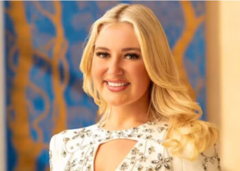 സംഘാടകർ മത്സരാർഥികളെ വിൽപന വസ്തുക്കളായി കാണുന്നു, യജമാനന്റെ നിർദേശാനുസരണം ചലിക്കുന്ന കുരങ്ങിനെ പോലെ ഇരിക്കേണ്ടി വന്നു,  മിസ് വേള്‍ഡ് മത്സരത്തില്‍ നിന്ന് പിന്മാറി  മിസ് ഇംഗ്ലണ്ട്