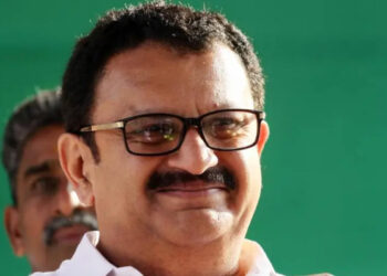 വിഴിഞ്ഞം തുറമുഖത്തിനുള്ള മുഖ്യമന്ത്രിയുടെ അവകാശവാദം  സന്താനോത്പാദനശേഷിയില്ലാത്ത ആളെപ്പോലെ…  ഒരു നാണവുമില്ലാതെ യുഡിഎഫ് പദ്ധതികളുടെ പിതൃത്വം ഏറ്റെടുക്കുകയാണ്  മുഖ്യമന്ത്രി ചെയ്യുന്നത്, പിണറായി വിജയനെതിരെ രൂക്ഷ  വിമർശനവുമായി  കെ. മുരളീധരന്‍