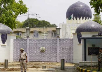 24 മണിക്കൂറിനുള്ളിൽ രാജ്യം വിട്ടോണം!! ചാരവൃത്തി, പാക് ഹൈക്കമ്മീഷനിലെ ഒരു ഉദ്യോഗസ്ഥൻകൂടി പുറത്ത്