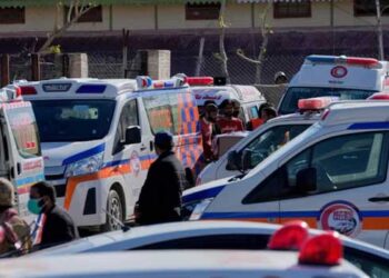 അകത്തുനിന്നും പുറത്തുനിന്നും ഒരുപോലെ ആക്രമണം, ചക്രവ്യൂഹത്തിൽപ്പെട്ട് പാക് സർക്കാർ, ക്വറ്റ പിടിച്ചെടുത്ത് ബിഎൽഎ, ഇമ്രാന്റെ മോചനം ആവശ്യപ്പെട്ട് തെഹ്‌രികെ ഇൻസാഫ് പാർട്ടിക്കാർ തെരുവിൽ, സലാൽ അണക്കെട്ട് ഷട്ടറുകൾ തുറന്നതോടെ പ്രളയഭീതിയും