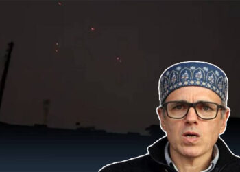 വെടിനിർത്തൽ കരാർ ലംഘിച്ച് പാക്കിസ്ഥാൻ… ജമ്മുവിൽ വ്യാപക സ്ഫോടനം ശബ്ദമെന്ന് ജമ്മുകശ്മീർ മുഖ്യമന്ത്രി.., തിരിച്ചടിക്കാൻ ബിഎസ്എഫിന് പൂർണ സ്വാതന്ത്ര്യം നൽകി