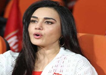 കളിച്ചത് തേഡ് അംപയർ, ആ പിഴവ് അംഗീകരിക്കാനാകില്ല!! പഞ്ചാബിന് അർഹിച്ച സിക്സ് തേഡ് അമ്പയർ നിരസിച്ചെന്ന ആരോഹണവുമായി പ്രീതി സിന്റ