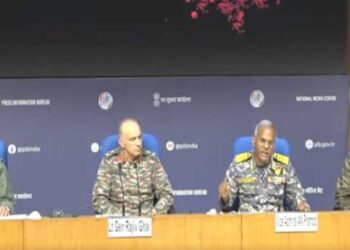 കൊടുത്തത് പാക്കിസ്ഥാന്റെ പത്തിക്കിട്ടുതന്നെ!! പ്രധാനമായും ലക്ഷ്യമിട്ടത് കസബ്, ഹെഡ്‍ലി എന്നിവരെ വാർത്തെടുത്ത മുരിദ്‍കെയിലെ ലഷ്കർ ക്യാമ്പ്!! യൂസുഫ് അസർ, അബ്ദുൾ മാലിക് റൗഫ് തുടങ്ങി പുൽവാമ ഭീകരാക്രമണം, കാണ്ഡഹാർ വിമാനറാഞ്ചലിൽ ഭാഗമായ കൊടും തീവ്രവാദികളെയടക്കം 100പേരെ വധിച്ചു