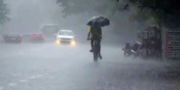 സംസ്ഥാനത്ത് അടുത്ത അഞ്ചു ദിവസം കനത്ത മഴയും കാറ്റും!! ചൊവ്വാഴ്ച കണ്ണൂർ, വയനാട്, കോട്ടയം ജില്ലകളിലെ വിദ്യാഭ്യാസ സ്ഥാപനങ്ങൾക്ക് അവധി