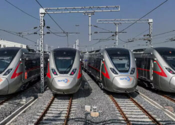 സിൽവർലൈനോട് വിമുഖത കാട്ടി റെയിൽവേ മന്ത്രാലയം: സുരേഷ് ഗോപിയുടെ ആർആർടിഎസ് പദ്ധതിക്ക് സാധ്യത