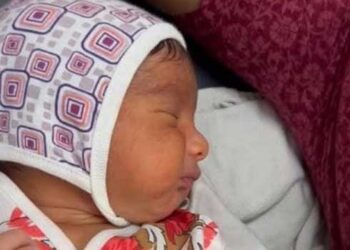 “സിന്ദൂർ’, ആ അമ്മമാർ മക്കളുടെ ചെവിയിൽ  ഓതി…’ഈ പേര് എന്റെ മകനെ അവന്റെ രാജ്യത്തെ സ്നേഹിക്കാൻ എപ്പോഴും പ്രചോദിപ്പിക്കും’!! ‘അവൻ വളർന്നു രാജ്യത്തെ സംരക്ഷിക്കണം അതാണ് എന്റെ സ്വപ്നം’