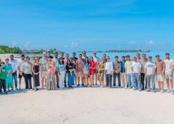 അങ്ങനെ കാവ്യാ മാരന്റെ ആ കാശും വെള്ളത്തിലായി, ടീമിനെ അവധി ആഘോഷിക്കാൻ മാലിദ്വീപിലേക്ക് അടച്ച തന്ത്രവും പാളി, സൺറൈസേഴ്സ് ഹൈദരാബാദ് മനോഹരമായി വീണ്ടും തോറ്റു