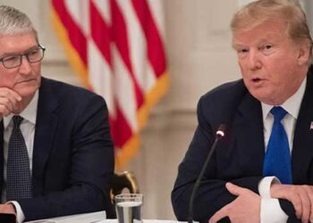 ‘ഇന്ത്യയിൽ ആപ്പിൾ ഉൽപ്പന്നങ്ങളുടെ നിർമാണം നടത്താൻ ഞാൻ ആഗ്രഹിക്കുന്നില്ല, ഇന്ത്യയുടെ കാര്യം അവർ തന്നെ നോക്കിക്കൊള്ളും, ഇന്ത്യയിലെ താരിഫ് താങ്ങാനാവില്ല, വിൽപ്പന ബുദ്ധിമുട്ടാകും’- ആപ്പിൾ സിഇഒയ്ക്ക് മുന്നറിയിപ്പുമായി ട്രംപ്