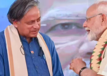 ശശി തരൂരിന്‍റെ മോദി സ്തുതിയില്‍ ഹൈക്കമാൻഡ് കടുത്ത അതൃപ്തിയിൽ, ഭിന്നത രൂക്ഷമാകുന്നു,തരൂരുമായി ചർച്ചയില്ലെന്ന് നേതൃത്വം