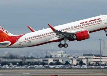 156 യാത്രക്കാരുമായി ഡൽഹിക്കു പുറപ്പെട്ട എയർ ഇന്ത്യ വിമാനത്തിന് ബോംബ് ഭീഷണി, തായ്‌ലൻഡിലെ ഫുക്കെറ്റിൽ അടിയന്തര ലാൻഡിങ്