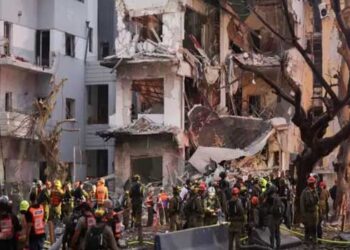 ഇസ്രയേൽ ആക്രമണത്തിൽ കൊല്ലപ്പെട്ടത് 224 പേർ, 1277 പേർക്കു പരുക്ക്, ഇസ്രയേലിന്റെ ലക്ഷ്യം തങ്ങളുടെ സ്ത്രീകളും കുട്ടികളുമെന്ന് ഇറാൻ, ആയുധകേന്ദ്രം തകർത്ത് ഇസ്രയേൽ; ഹൈപ്പർസോണിക്ക് മിസൈലുകൾ പ്രയോഗിച്ച് ഇറാൻ, പശ്ചിമേഷ്യയിൽ സങ്കർഷം അതിരൂക്ഷം, ചർച്ചക്കില്ല- ഇറാൻ