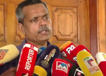 തിരുവനന്തപുരം മെഡിക്കൽ കോളേജിലെ ചികിത്സാപ്രതിസന്ധി; പരാതിയിൽ ഉറച്ച് ഡോക്ടർ ഹാരിസ്, പിന്തുണയ്ക്കാതെ സൂപ്പര്‍ സ്പെഷ്യാലിറ്റി മേധാവികള്‍