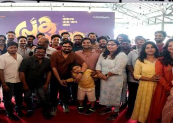 ക്യാംപസ് ഹോസ്റ്റൽ ജീവിതത്തിൻ്റെ എല്ലാ രസക്കൂട്ടുകെട്ടുകളും കോർത്തിണക്കിയ ചിത്രം ‘പ്രകമ്പനം’ ഷൂട്ടിങ് മഹാരാജാസിൽ ആരംഭിച്ചു