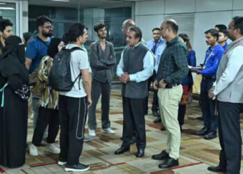 ഓപ്പറേഷൻ സിന്ധു: കൂടുതൽ ഇന്ത്യാക്കാർ തിരിച്ചെത്തി; ഏറെയും ജമ്മു കശ്മീർ സ്വദേശികൾ; കൂടുതൽ വിമാന സർവീസ് നടത്താമെന്ന് ഇറാൻ