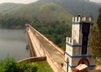 സെക്കൻ്റിൽ ഒഴുകിയെത്തുന്നത് 6084 ഘനയടി വെള്ളം; മുല്ലപ്പെരിയാർ അണക്കട്ടിൽ ജലനിരപ്പ് ഉയരുന്നു, 134.30 അടിയായി