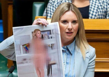 ന​ഗ്നചിത്രങ്ങൾ പാർലമെന്റിൽ ഉയർത്തിക്കാട്ടി വനിതാ എംപി..!! ഡീപ്‌ഫേക്ക് ദുരുപയോഗത്തിനെതിരെ കർശന നിയമങ്ങൾ വേണമെന്ന് ആവശ്യപ്പെട്ട് ലോറ മക്‌ ക്ലൂർ ധൈര്യമായ നീക്കം